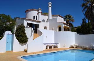 2272  Villa mit Pool in Carvoeiro an der Algarve in Portugal