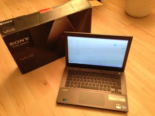 Sony Vaio SVS13A2Z9ES intel i7 12GB RAM Windows8 Notebook Laptop