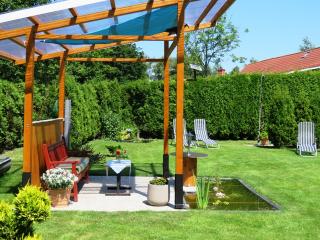 Ferienwohnung mit Terrasse u. Gartensauna an der Nordseeküste