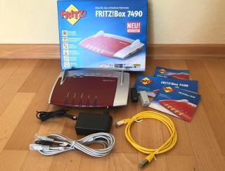 NEU - AVM FRITZ!Box 7490 Router - Kostenlose Lieferung