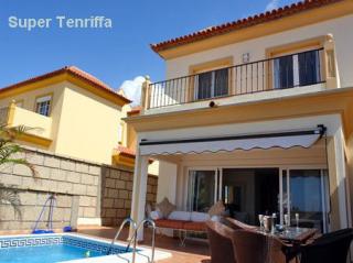 Teneriffa Süd Cost Adeje Villa Sunshine mit Pool