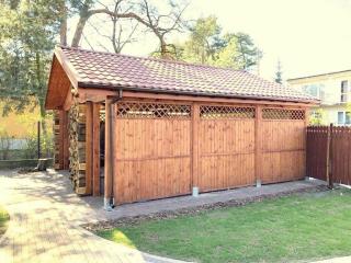 HOLZÜBERDACHUNG FÜR AUTO GARAGENVORDACH HOLZGARAGENHAUS CARPORT PAVILLONS 5x5m