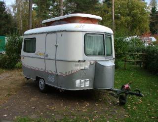 Eriba Pan/Familia Oldtimer in liebevolle Hände abzugeben.