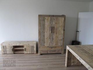 Schrank Augsburg bei www.exklusivdutchdesign.de