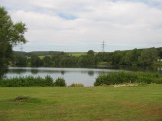 Verkaufe Campingplatz mit direkten Seeblick