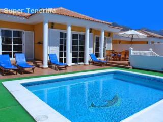 Villa Shanti -Luxus-Ferienhaus auf Teneriffa mit Pool