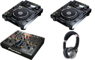 2 x PIONEER CDJ-2000 Nexus und 1 x DJM-2000 Nexus DJ-Mixer für nur 2.400 Euro 