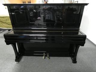 Grotrian Steinweg Klavier 130 von Klavierbaumeisterin aus Aachen