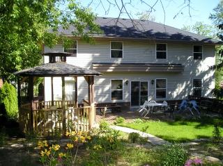 Schöne Villa (Hotel Garni) in großartiger Lage Niagara Fälle, Kanada