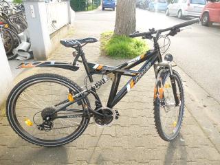 (147) 24 Gang 26 Zoll RH 48 Sattel u Gabel gefedert