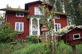 Ferienhaus an Seen in Schweden / Värmland  bis zu 2-5 Pers. oder Wassermühle bis