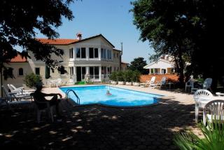 Villa Mala, Porec, Übernachtung mit Frühstücksbüffet,Pension mit Pool in Kroatie