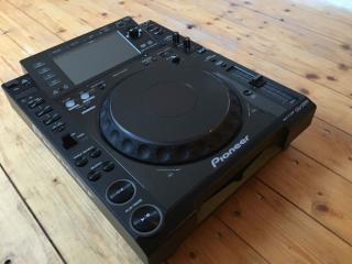 2 Stck. x Pioneer CDJ-2000 - DJ-CD-PLAYER CD/MP3/USB/CARD Player