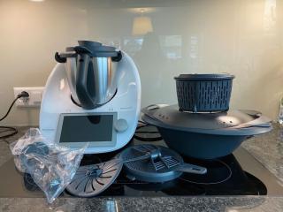 Thermomix TM6 Neu in der Originalverpackung