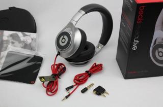 Beats by dre Studio inkl. EXECUTIVE. Versandkosten 116€