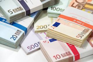 HABEN SIE PROJEKTE, KOMMEN SIE AUF UNS ZU, UM SIE DANK UNSERER ANGEBOTE ZU VERWI