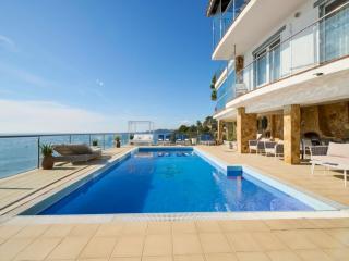 ❤️ Ostern Luxus Ferienhaus in Cala Canyelles Costa Brava Spanien mieten