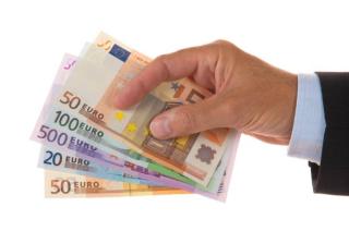 Schnelles und zuverlässiges Gelddarlehensangebot ohne Gebühren.