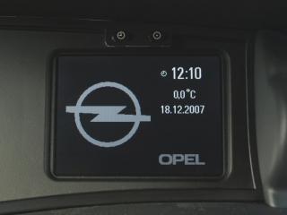 Opel Navi Display- und CD-Lesefehler Reparatur