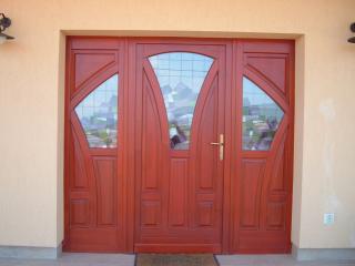 Erstellen Sie eigene Holz-und Kunststoff-Fenster und Türen