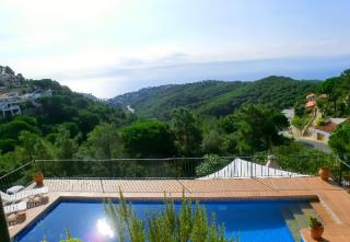 ☀️ Spanien Costa Brava Ferienhaus mit 2 Wohnungen, privatem Pool und Meerblick