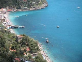 Feriendorf direkt am Meer bei Sorrento