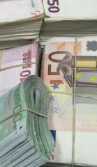 Das Geld für alle durch ein Darlehen