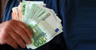 Wir bieten Kredite an, um Ihnen zu helfen sofort heute.