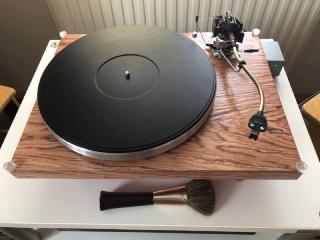 Pro-Ject Plattenspieler